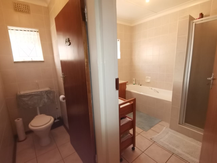 To Let 3 Bedroom Property for Rent in Panorama Free State
